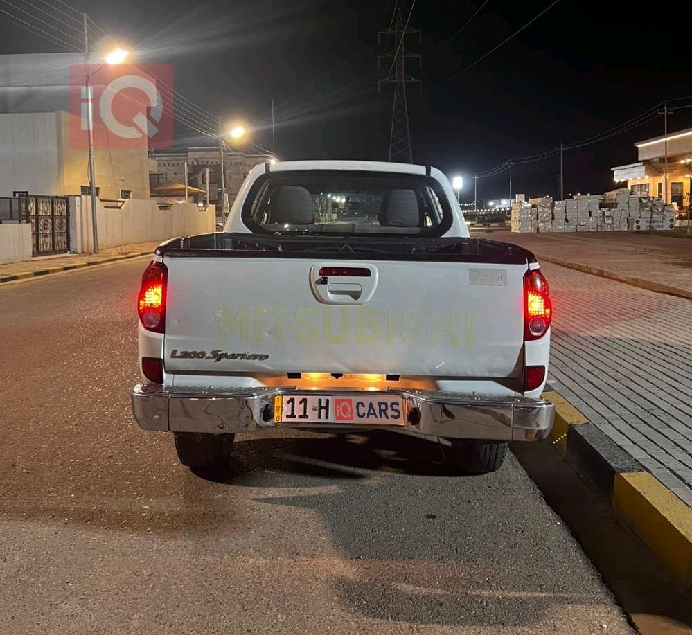 ميتسوبيشي L200